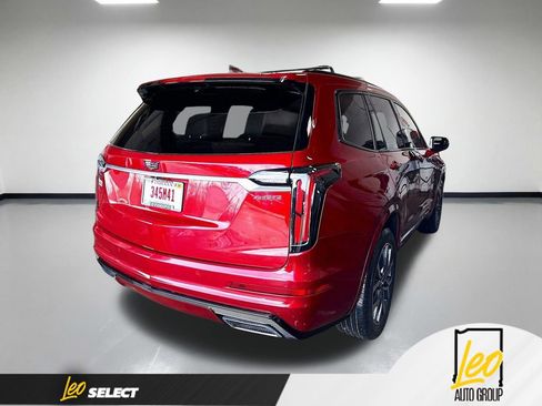 Used 2023 Cadillac XT6 Sport AWD/4WD image 9