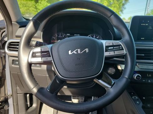Used 2022 Kia Telluride SX w/ SX Prestige Package AWD/4WD image 23