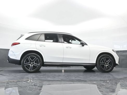 Used 2025 Mercedes-Benz GLC 300 image 60