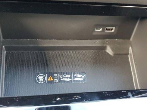 New 2026 GMC Yukon XL Elevation w/ Elevation Premium Package image 27