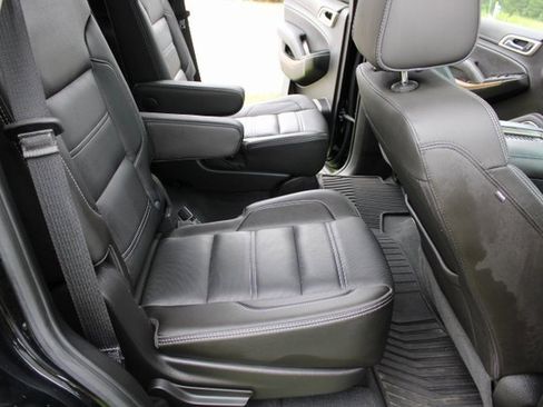 Used 2019 GMC Yukon Denali w/ Denali Ultimate Package image 30