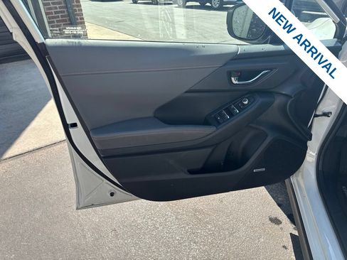 Used 2024 Subaru Crosstrek 2.5i Limited w/ Popular Package #4A AWD/4WD image 17