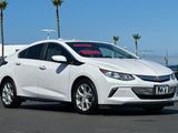 Used 2018 Chevrolet Volt Premier w/ Driver Confidence Package image 2