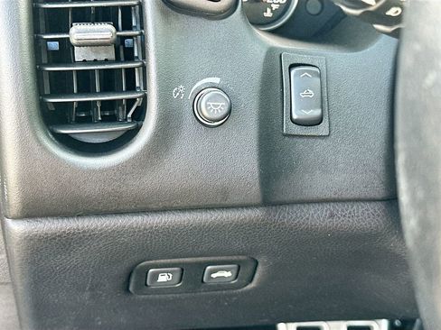 Used 2007 Chevrolet Corvette Convertible w/ Preferred Equipment Group image 10