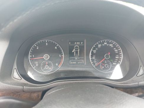 Used 2015 Volkswagen Passat TDI SEL Premium FWD image 35