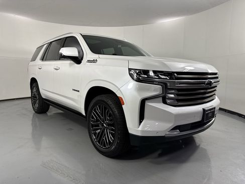 Used 2023 Chevrolet Tahoe High Country AWD/4WD image 29