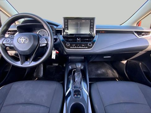 Used 2020 Toyota Corolla LE FWD image 15