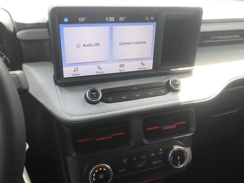 Used 2023 Ford Maverick XLT FWD image 19