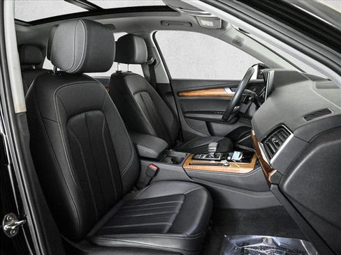 Used 2023 Audi Q5 2.0T Premium Plus w/ Premium Plus Package image 22