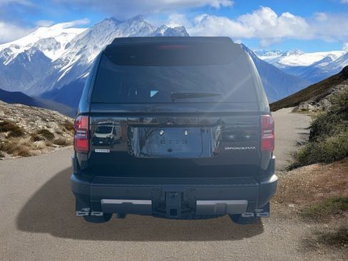 Certified 2024 Toyota Land Cruiser image 5