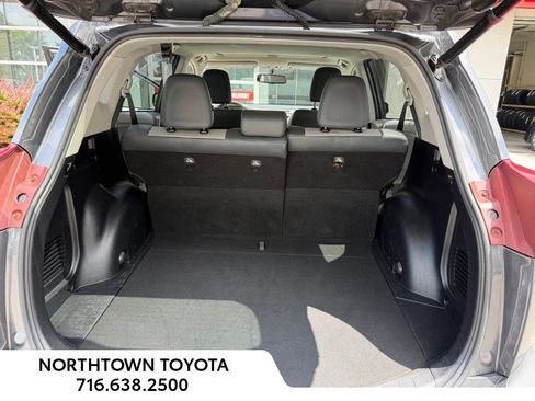Used 2013 Toyota RAV4 Limited AWD/4WD image 14