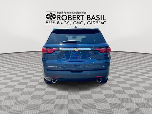 Used 2022 Chevrolet Traverse LS AWD/4WD image 7