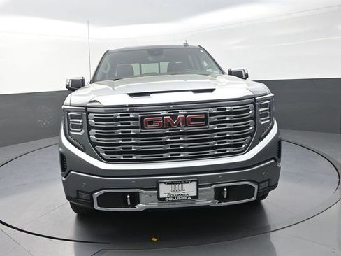 Used 2025 GMC Sierra 1500 Denali w/ Denali Reserve Package AWD/4WD image 5