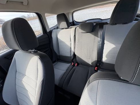 Used 2017 Ford Escape S image 33