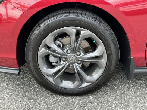 Certified 2024 Honda Accord EX image 22