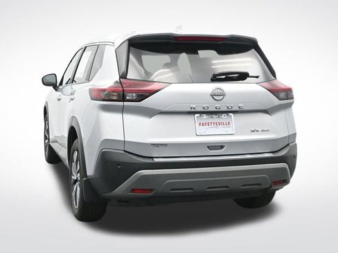 Used 2022 Nissan Rogue SV AWD/4WD image 9