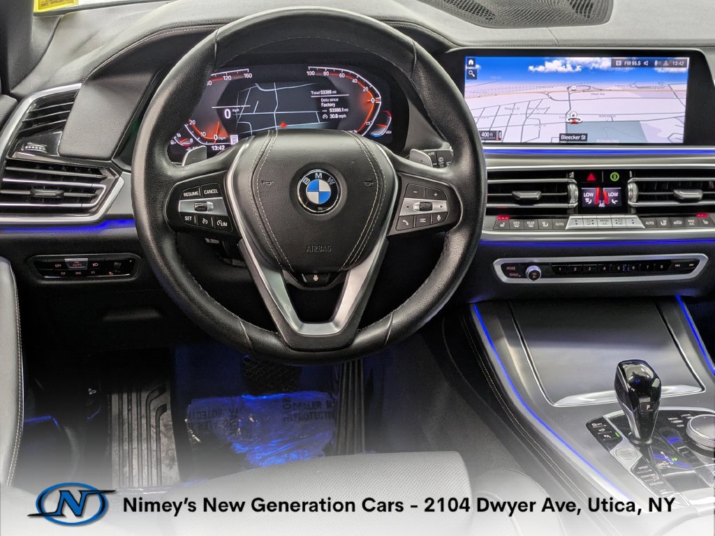 Used 2023 BMW X5 xDrive40i AWD/4WD image 4
