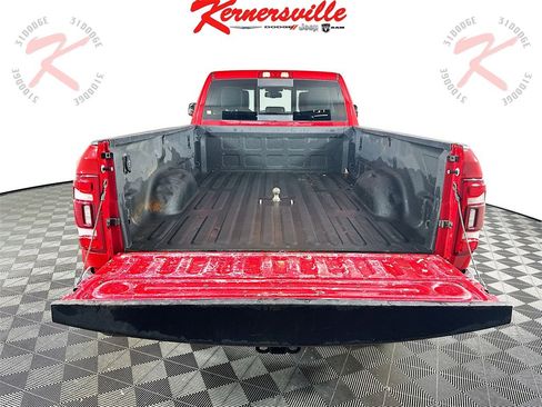 Used 2022 RAM 3500 Laramie image 29