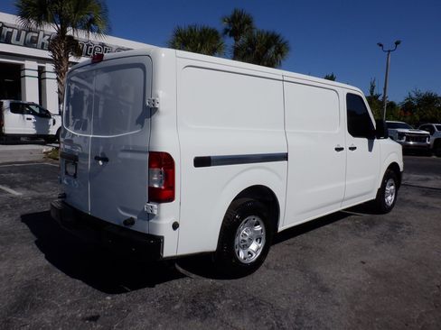 Used 2021 Nissan NV 2500 SV w/ Navigation Package image 7