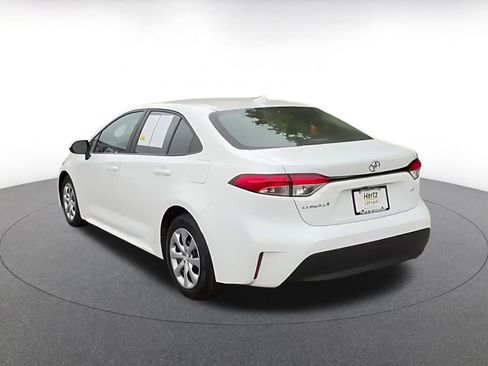 Used 2023 Toyota Corolla LE FWD image 12