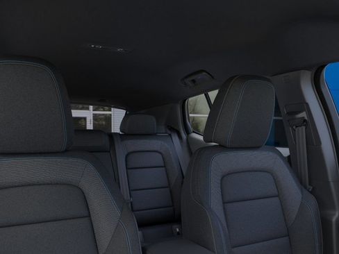 New 2026 Chevrolet Equinox EV LT w/ Comfort Package FWD image 32