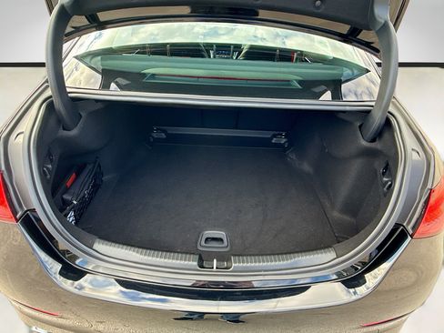 Used 2025 Mercedes-Benz C 43 AMG 4MATIC Sedan image 27