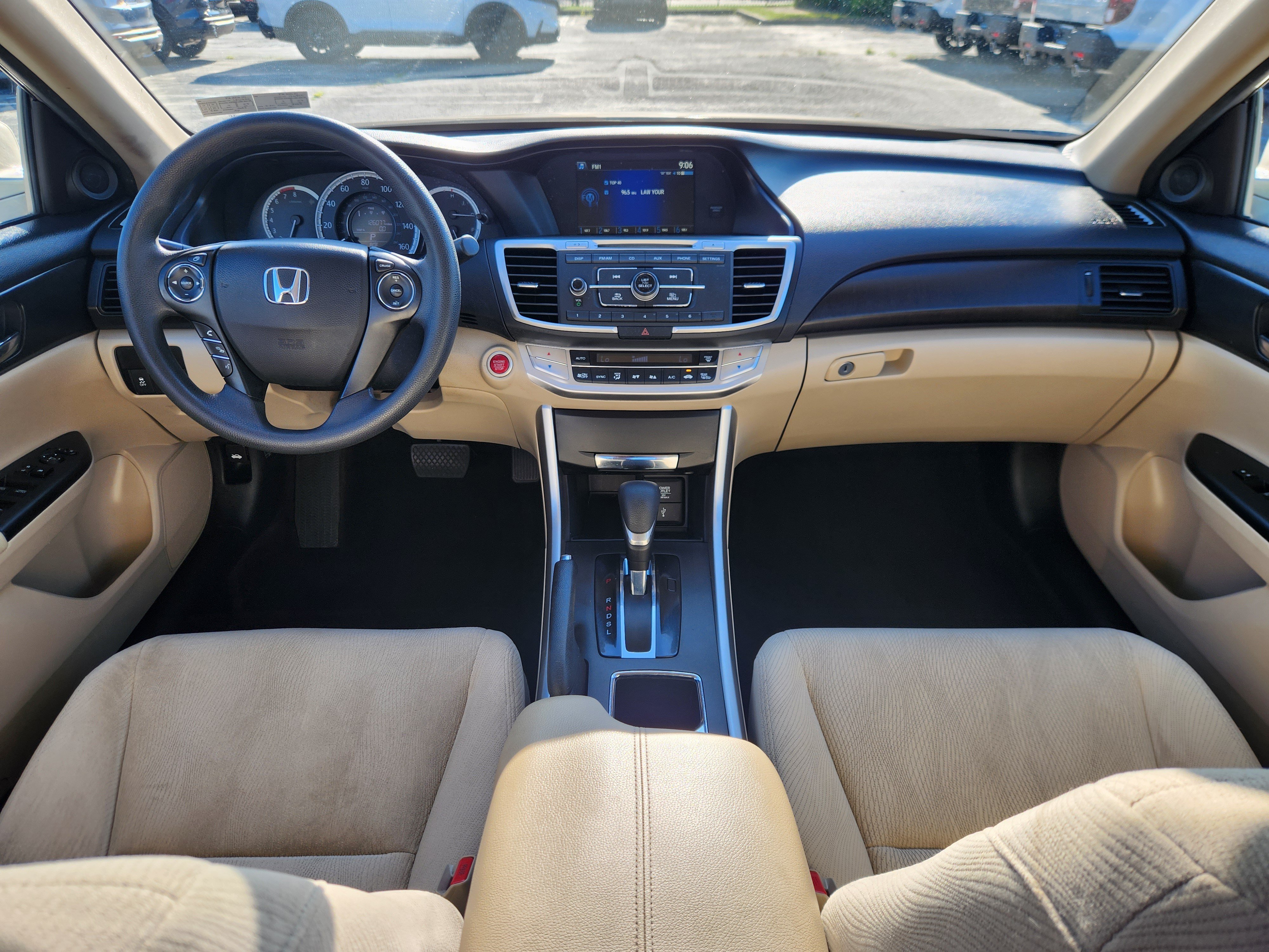 Used 2015 Honda Accord EX image 8