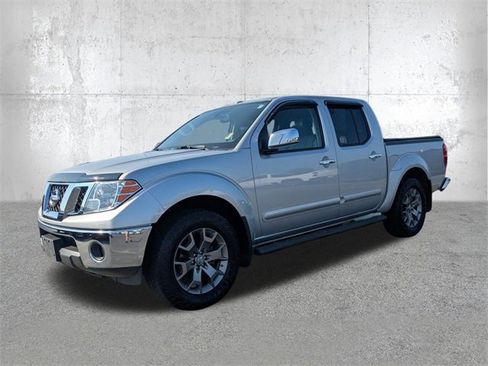 Used 2019 Nissan Frontier SL image 8