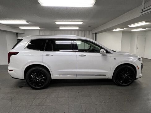 New 2025 Cadillac XT6 Premium Luxury w/ LPO, Floor Liner Package image 6