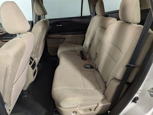 Used 2019 Honda Pilot EX image 24