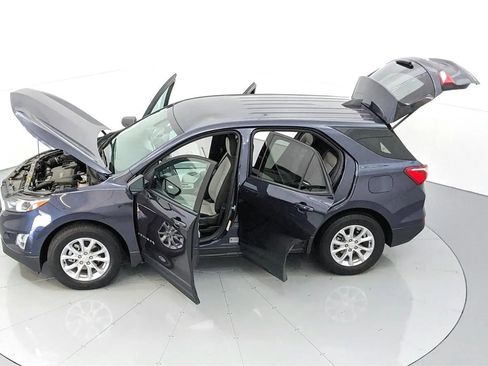 Used 2019 Chevrolet Equinox LS w/ LS Convenience Package FWD image 42