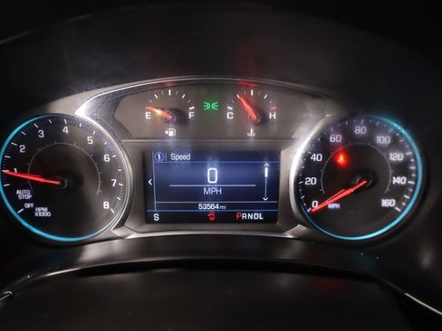 Used 2024 Chevrolet Equinox RS w/ LPO, Floor Liner Package image 4