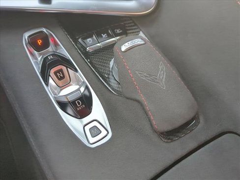 Used 2021 Chevrolet Corvette Stingray Premium Cpe w/ Z51 Performance Package RWD image 12