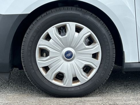 Used 2020 Ford Transit Connect XL image 22