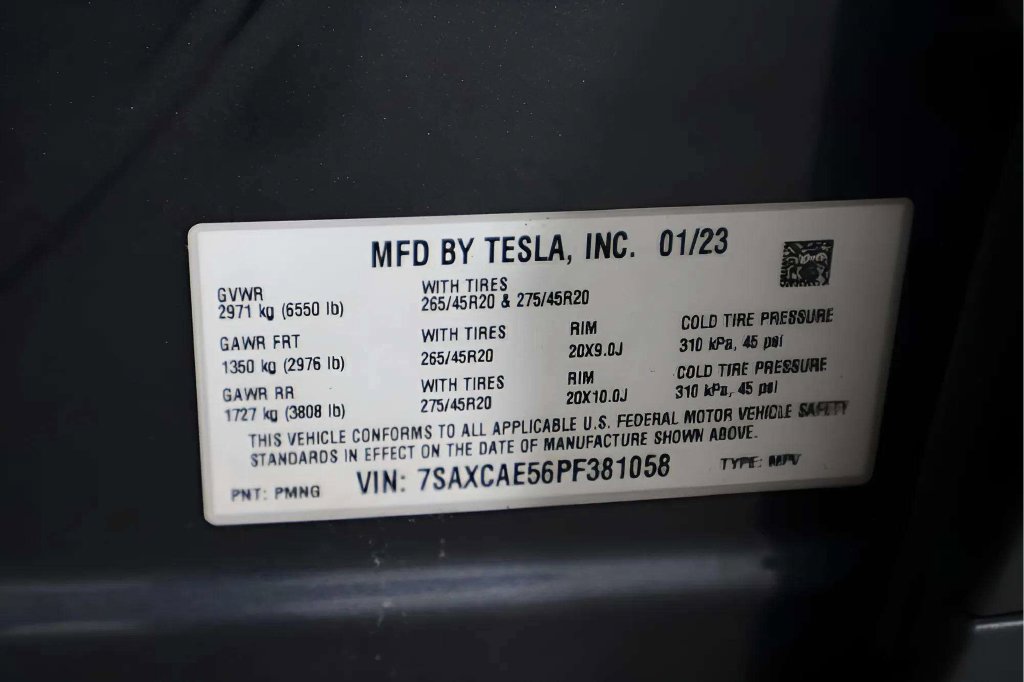 Used 2023 Tesla Model X AWD/4WD image 37
