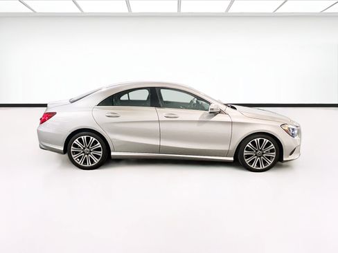 Used 2019 Mercedes-Benz CLA 250 image 23