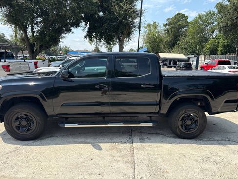 Used 2021 Toyota Tacoma SR w/ SR Convenience Package RWD image 8