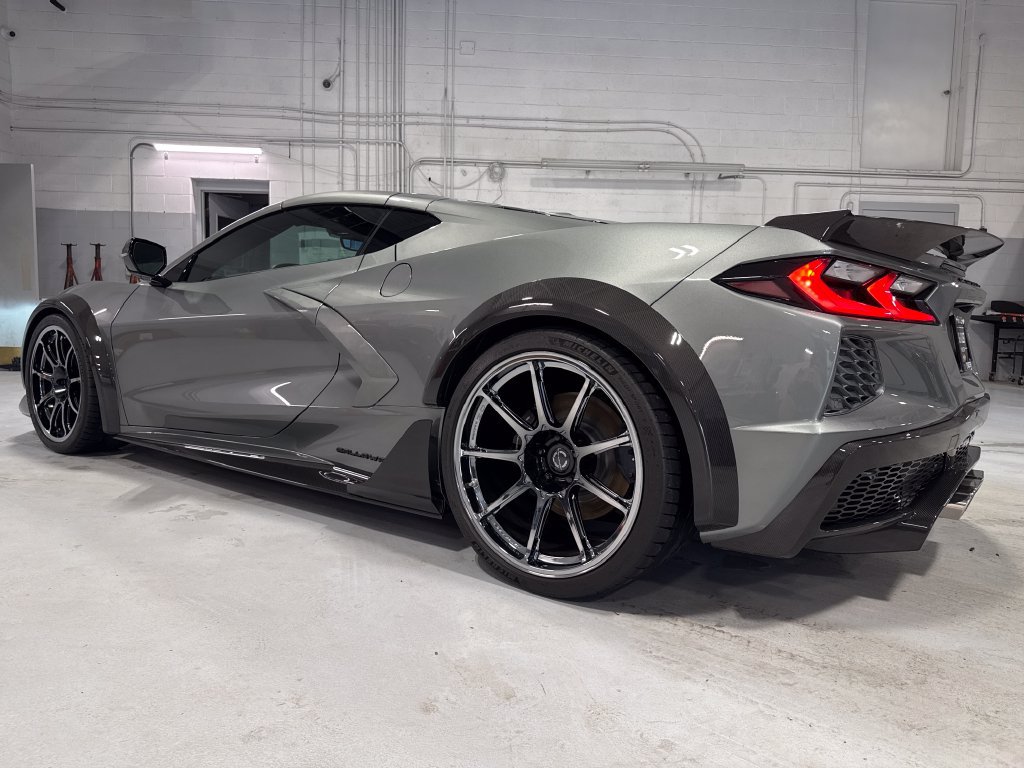 Used 2022 Chevrolet Corvette Stingray Premium Cpe w/ Z51 Performance Package RWD image 46