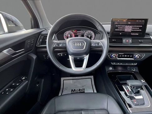 Used 2025 Audi Q5 2.0T Premium w/ Convenience Plus Package AWD/4WD image 5