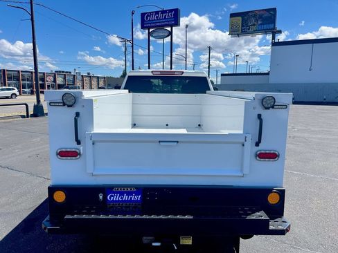 Used 2024 Chevrolet Silverado 2500 W/T w/ WT Convenience Package AWD/4WD image 25