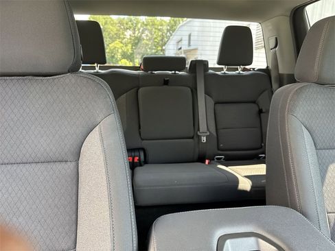 Used 2023 GMC Sierra 1500 Elevation image 32