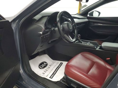 Used 2024 MAZDA MAZDA3 s image 5