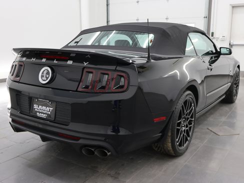 Used 2013 Ford Mustang Shelby GT500 image 4