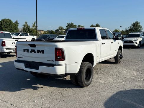 New 2027 RAM 3500 Big Horn AWD/4WD image 6