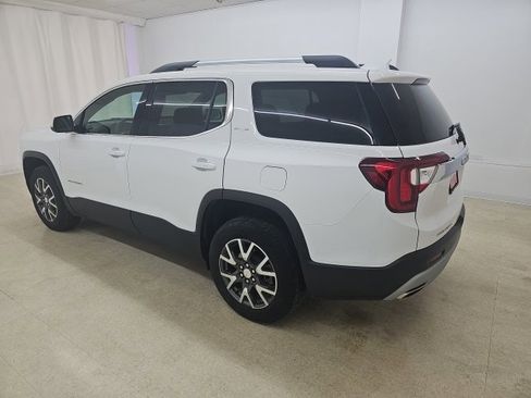 Used 2023 GMC Acadia SLE w/ Driver Convenience Package image 19