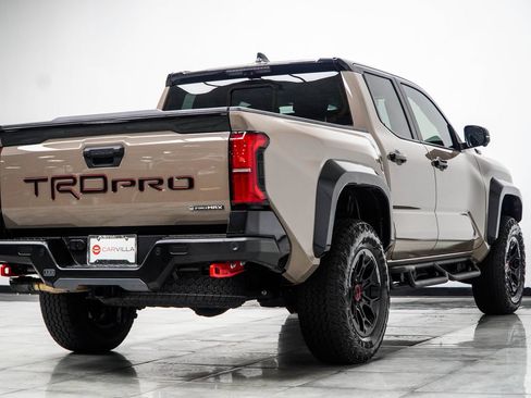 Used 2025 Toyota Tacoma TRD Pro AWD/4WD image 12