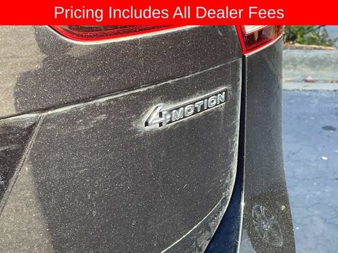 Used 2022 Volkswagen Tiguan SEL R-Line AWD/4WD image 9