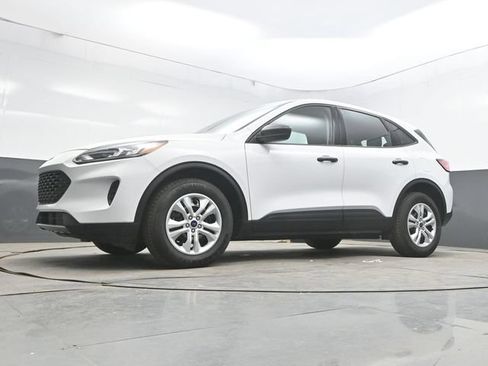 Used 2022 Ford Escape S AWD/4WD image 35