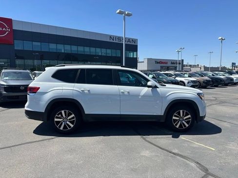 Used 2023 Volkswagen Atlas SE FWD image 13