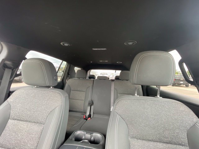 Used 2024 Chevrolet Traverse LS w/ Midnight/Sport Edition FWD image 11